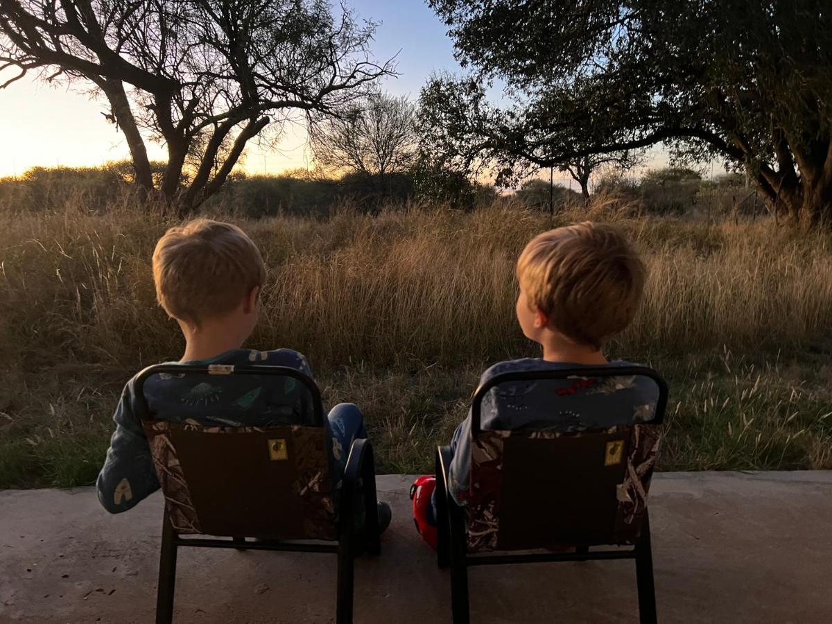 Simba Safaris African Pride Exotic Lodge Lephalale 외부 사진