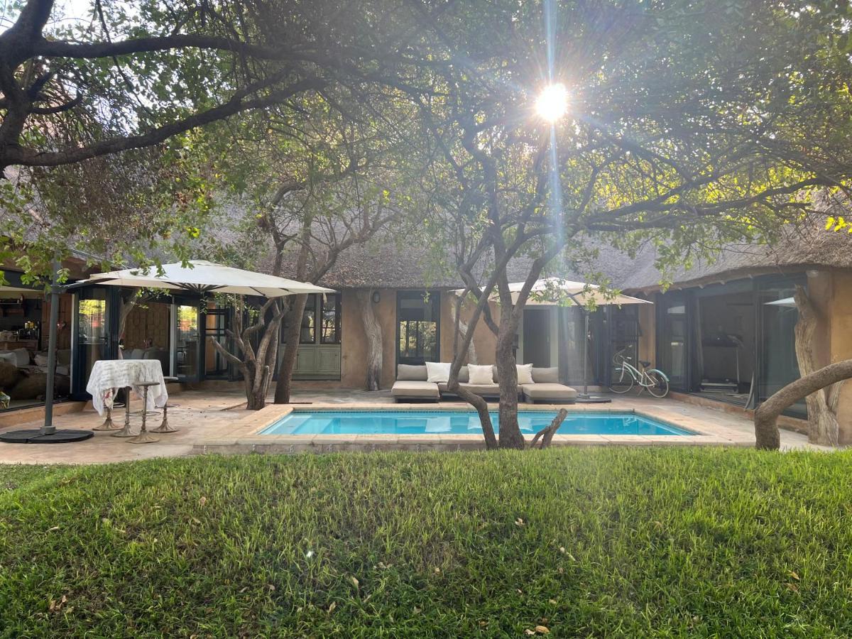Simba Safaris African Pride Exotic Lodge Lephalale 외부 사진
