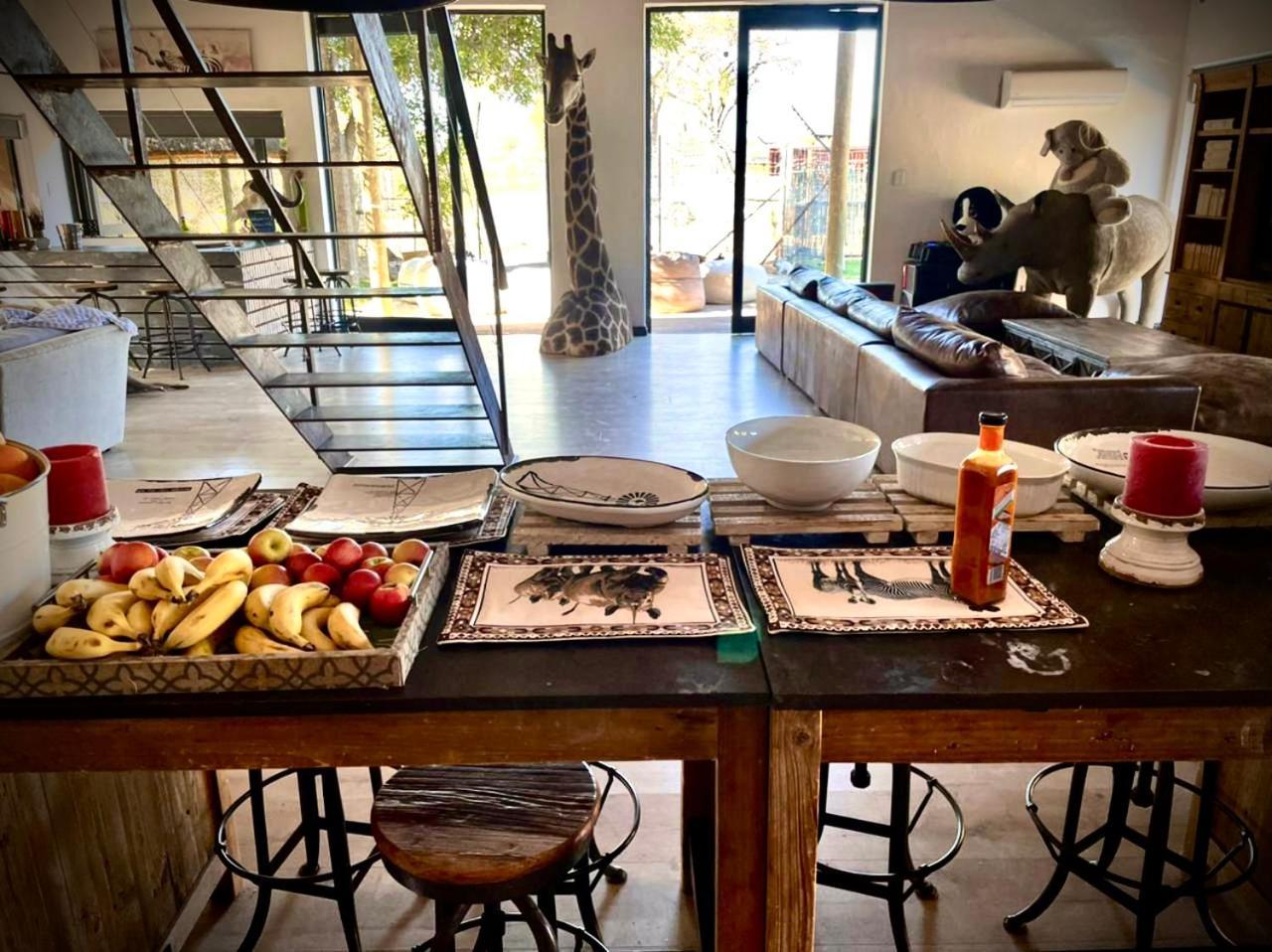 Simba Safaris African Pride Exotic Lodge Lephalale 외부 사진